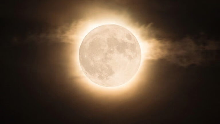 ആകാശത്ത് ഇന്ന് രാത്രി ബക്ക് മൂണ്‍ ദൃശ്യമാകും