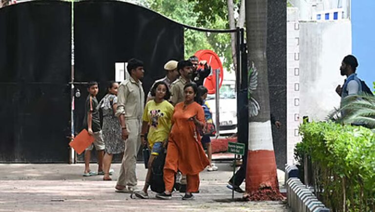 ഡല്‍ഹി ദ്വാരകയിലെ മാക്‌സ്‌ഫോര്‍ട് സ്‌കൂളിന് ബോംബ് ഭീഷണി