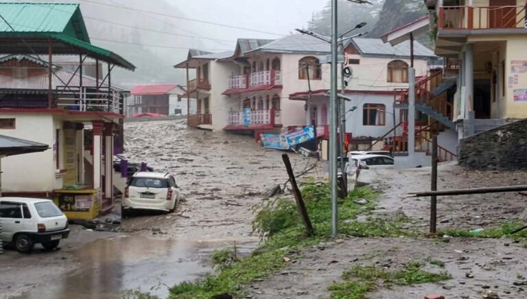 ഉത്തരാഖണ്ഡിൽ വീണ്ടും മേഘവിസ്ഫോടനവും മിന്നൽ പ്രളയവും; കനത്ത നാശനഷ്ടം