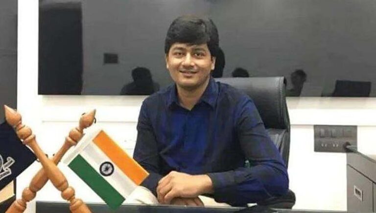 തൃശൂര്‍ വോട്ട് ചോരി : മുന്‍ കലക്ടര്‍ കൃഷ്ണ തേജക്കെതിരെയുള്ള ആരോപണങ്ങള്‍ തള്ളി മുഖ്യ തെരഞ്ഞെടുപ്പ് ഓഫിസര്‍