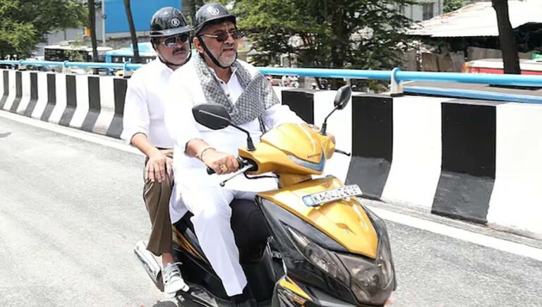 ഇരുചക്ര വാഹന യാത്രയ്ക്കിടെ 34 ഗതാഗത നിയമലംഘനം; 18,500 രൂപ പിഴയടച്ച് ഡികെ ശിവകുമാര്‍