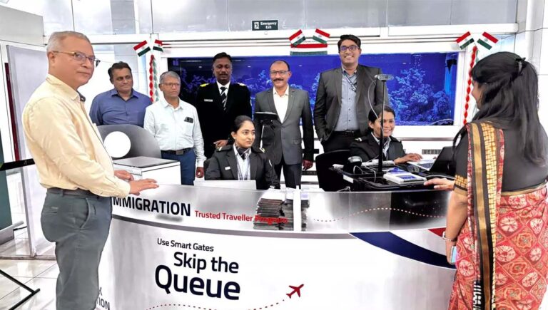 ഇമ്മിഗ്രേഷൻ നടപടികൾ ഇനി 20 സെക്കൻഡിനുള്ളിൽ; കൊച്ചി ഉൾപ്പെടെ എട്ട് വിമാനത്താവളങ്ങളിൽ ഫാസ്റ്റ് ട്രാക്ക് കിയോസ്കുകൾ