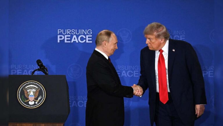നോ ഡീൽ അലാസ്ക; മൂന്നുമണിക്കൂര്‍ ട്രംപ്–പുടിന്‍ ചര്‍ച്ച കരാറിലെത്തിയില്ല