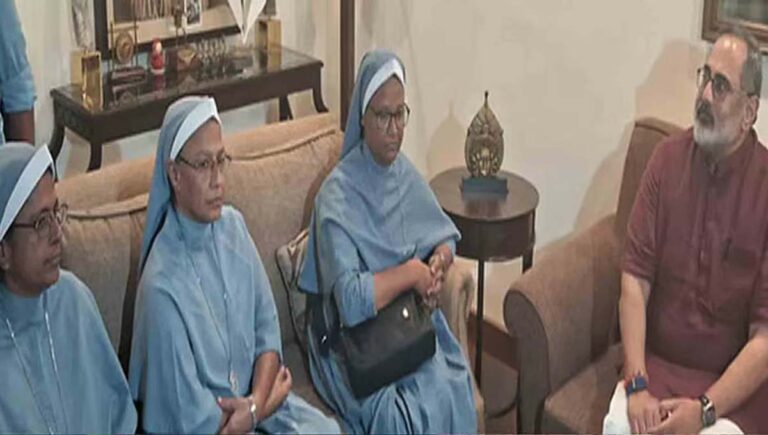 ഡല്‍ഹിയില്‍ രാജീവ് ചന്ദ്രശേഖറുമായി കൂടിക്കാഴ്ച നടത്തി ഛത്തീസ്ഗഢില്‍ അറസ്റ്റിലായ കന്യാസ്ത്രീകള്‍