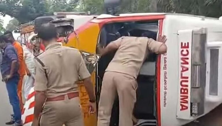 ഏറ്റുമാനൂരില്‍ ആംബുലന്‍സ് നിയന്ത്രണം വിട്ട് മറിഞ്ഞ് നഴ്‌സിന് ദാരുണാന്ത്യം; രണ്ടുപേര്‍ക്ക് ഗുരുതര പരിക്ക്