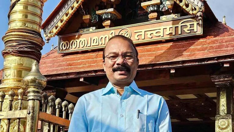 ദ്വാരപാലക ശില്പങ്ങളിലെ സ്വര്‍ണപ്പാളി തിരികെ എത്തിക്കുന്നത് അപ്രായോഗികം; റിവ്യൂ ഹര്‍ജി നല്‍കും : ദേവസ്വം ബോര്‍ഡ് പ്രസിഡന്റ്