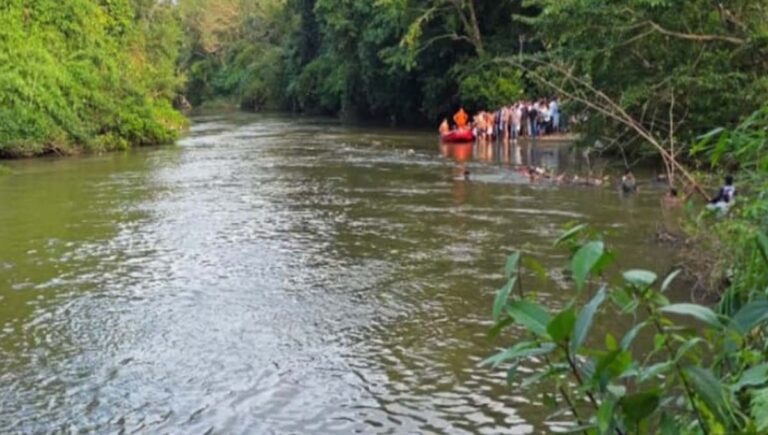 കോഴിക്കോട് ചെറുപുഴയിൽ രണ്ടു കുട്ടികൾ ഒഴുക്കിൽപ്പെട്ടു; ഒരാളെ രക്ഷപ്പടുത്തി