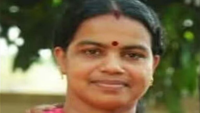 കൊട്ടാരക്കരയില്‍ ട്രെയിനിന് അടിയില്‍പെട്ട് യുവതിയ്ക്ക് ദാരുണാന്ത്യം