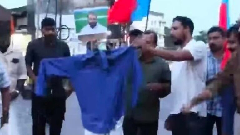 വി ശിവൻകുട്ടിയുടെ കോലം കത്തിക്കൽ;  പ്രവർത്തർക്ക് കാരണം കാണിക്കൽ നോട്ടീസ് അയച്ച് സിപിഐ