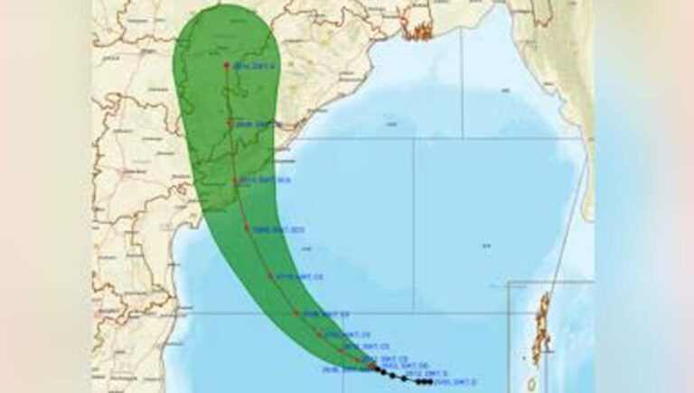 ‘മോന്‍-താ’ ചുഴലിക്കാറ്റ് : ആന്ധ്രാപ്രദേശ്, തമിഴ്‌നാട്, ഒഡിഷ സംസ്ഥാനങ്ങളില്‍ അതീവ ജാഗ്രത