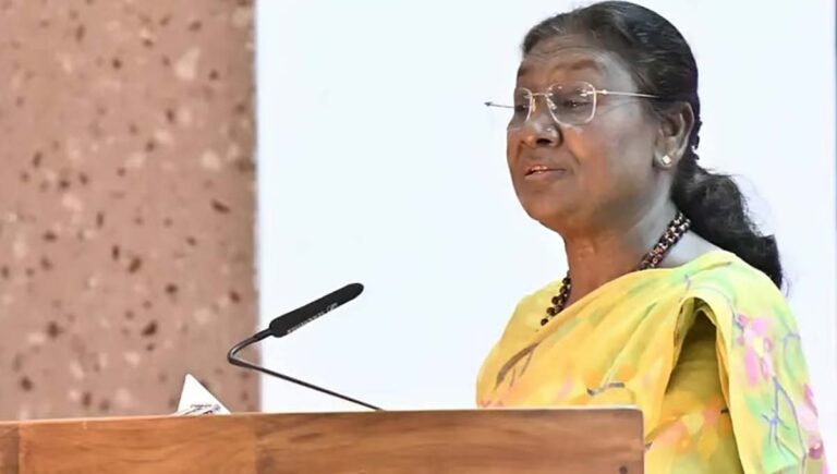 സാക്ഷരതയിലും വിദ്യാഭ്യാസത്തിലും മുന്നിലുള്ള കേരളം രാജ്യത്തിന് മാതൃക : രാഷ്ട്രപതി