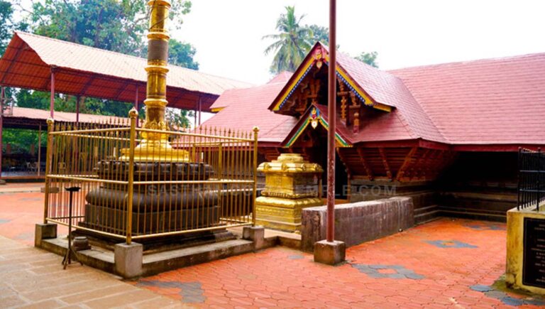 ശബരിമലയ്ക്ക് പിന്നാലെ കൊല്ലം ശാസ്താംകോട്ട ധർമ്മശാസ്താ ക്ഷേത്രത്തിലും സ്വർണക്കൊടിമര വിവാദം