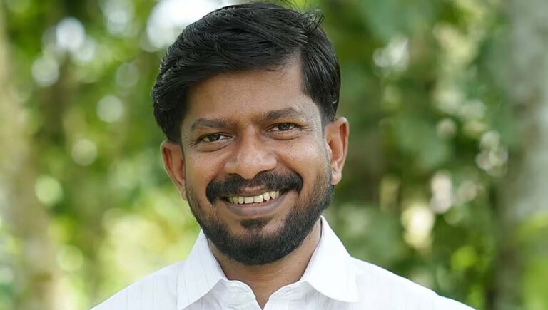 വിഡി സതീശൻ യൂത്ത് കോണ്‍ഗ്രസിന്റെ ദൈനംദിന കാര്യങ്ങളില്‍ ഇടപെടേണ്ട സാഹചര്യമില്ല : ഒ ജെ ജനീഷ്