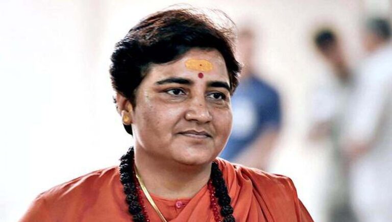 അഹിന്ദുക്കളുടെ വീട്ടില്‍ പെണ്‍മക്കളെ വിടരുത്; അനുസരിച്ചില്ലെങ്കില്‍ കാല് തല്ലിയൊടിക്കണം : പ്രജ്ഞാ സിങ് ഠാക്കൂര്‍