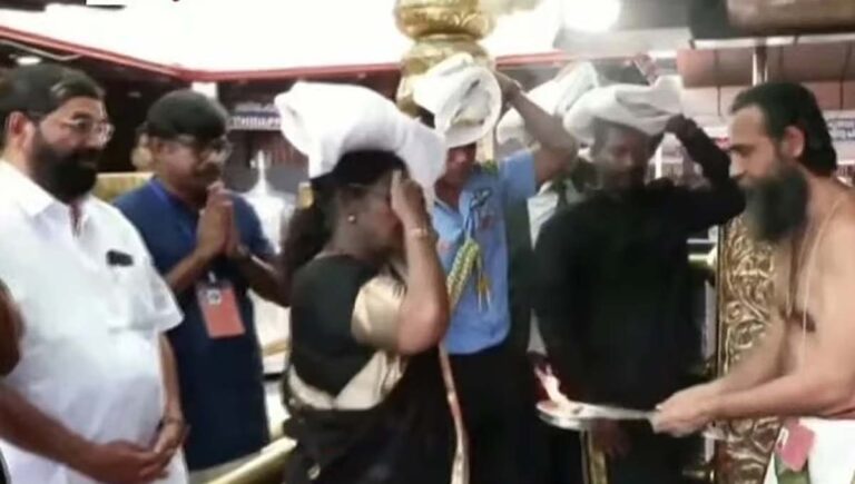 രാഷ്ട്രപതി ദ്രൗപദി മുര്‍മു ശബരിമലയിലെത്തി അയ്യപ്പനെ തൊഴുതു