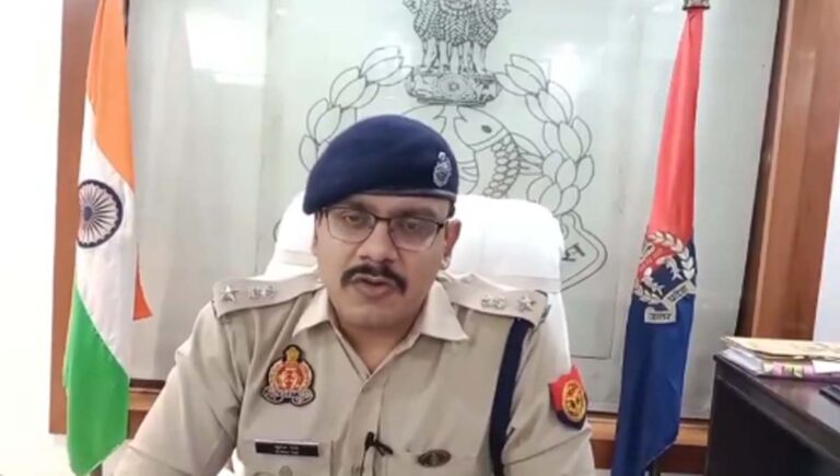 യുപിയിൽ പള്ളി ഇമാമിന്റെ കുടുംബത്തെ കൂട്ടക്കൊലയിൽ രണ്ട് വിദ്യാർഥികൾ കസ്റ്റഡിയിൽ