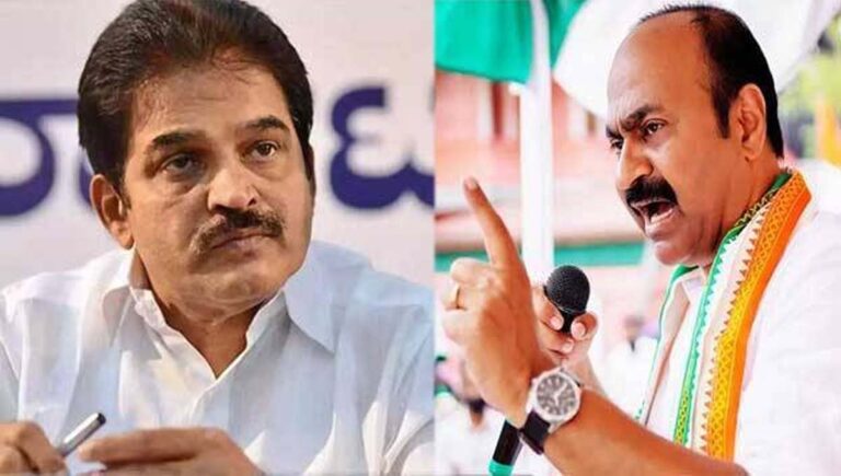 ഷാഫിയുടെ ചോരക്ക് പ്രതികാരം ചോദിക്കുമെന്ന് വിഡി സതീശന്‍; എല്ലാ കണക്കും എഴുതിവെച്ചിട്ടുണ്ടെന്ന് കെസി വേണു​ഗോപാൽ