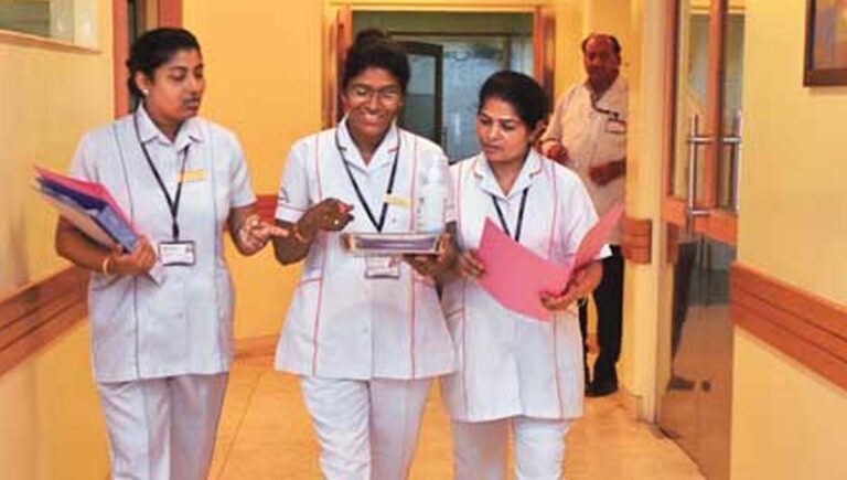 ശമ്പള വർദ്ധനവ് ആവശ്യപ്പെട്ട് സ്വകാര്യ ആശുപത്രിയിലെ നഴ്സുമാരുടെ സൂചനാ പണിമുടക്ക് ഫെബ്രുവരി 21 ന്