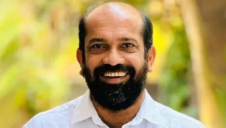 വടക്കാഞ്ചേരിയിൽ കൂറുമാറാന്‍ ലീഗ് സ്വതന്ത്രന് സിപിഐഎം കോഴ വാഗ്ദാനം; അനില്‍ അക്കരയുടെ പരാതിൽ വിജിലന്‍സ് അന്വേഷണം