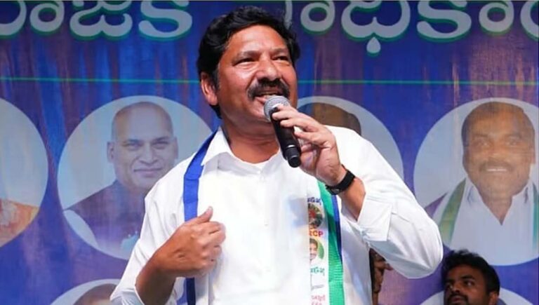 വ്യാജമദ്യക്കേസ് : ആന്ധ്ര മുന്‍ മന്ത്രി ജോഗി രമേശ് അറസ്റ്റില്‍