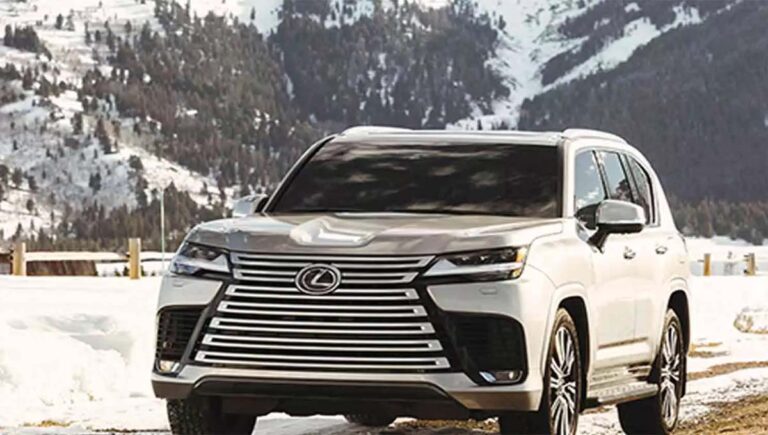 സാങ്കേതിക തകരാർ : 10 ലക്ഷം കാറുകൾ‌ തിരിച്ചുവിളിച്ച് ടൊയോട്ട