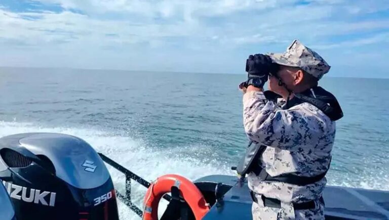 മലേഷ്യൻ തീരത്ത് കുടിയേറ്റക്കാരുടെ ബോട്ട് മുങ്ങി ഒരാൾ മരിച്ചു; നിരവധി പേരെ കാണാതായി