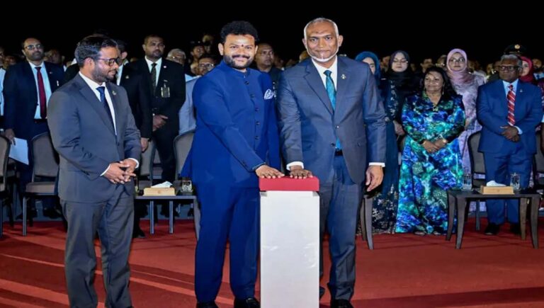 മാലിയിൽ ഇന്ത്യൻ സഹായത്തോടെ പണിത അന്താരാഷ്ട്ര വിമാനത്താവളം പ്രസിഡന്റ് മുഹമ്മദ് മുയിസു ഉദ്ഘാടനം ചെയ്തു