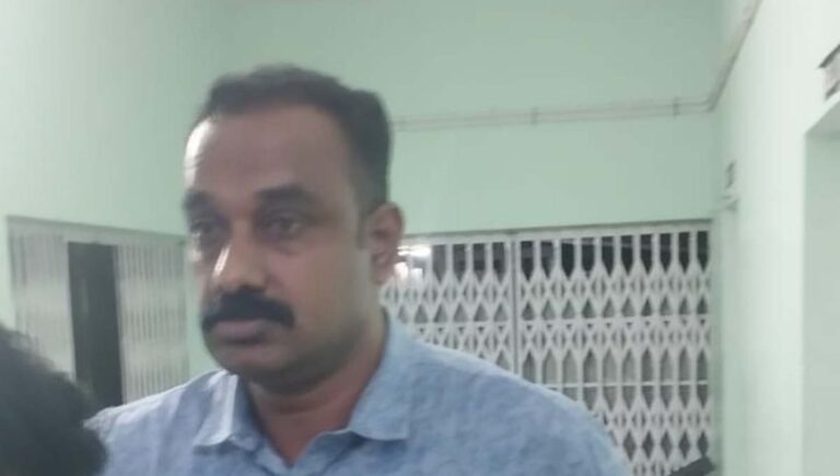 തിരുവനന്തപുരം മെഡിക്കല്‍ കോളജില്‍ നിന്ന് തട്ടിപ്പ് കേസ് പ്രതി രക്ഷപ്പെട്ടു