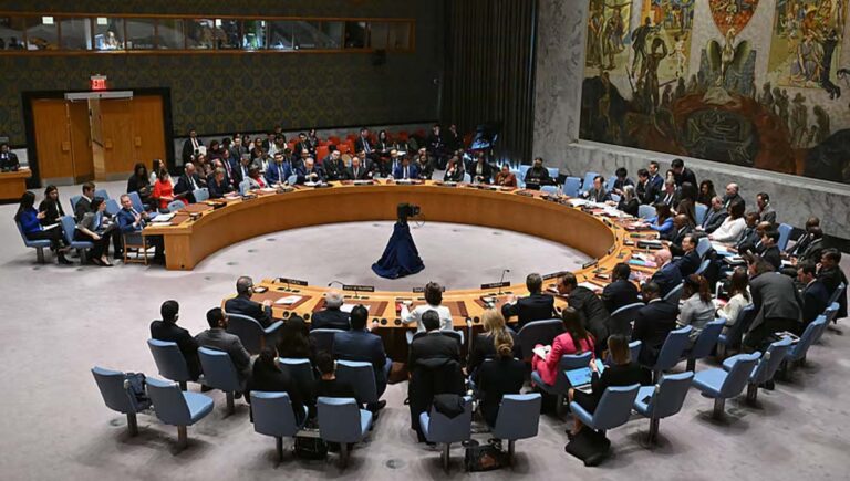 യുഎന്‍ രക്ഷാ സമിതിയുടെ പ്രതിമാസ അധ്യക്ഷ സ്ഥാനം യുഎസ് ഏറ്റെടുക്കുന്നതില്‍ എതിര്‍പ്പുമായി റഷ്യയും ചൈനയും