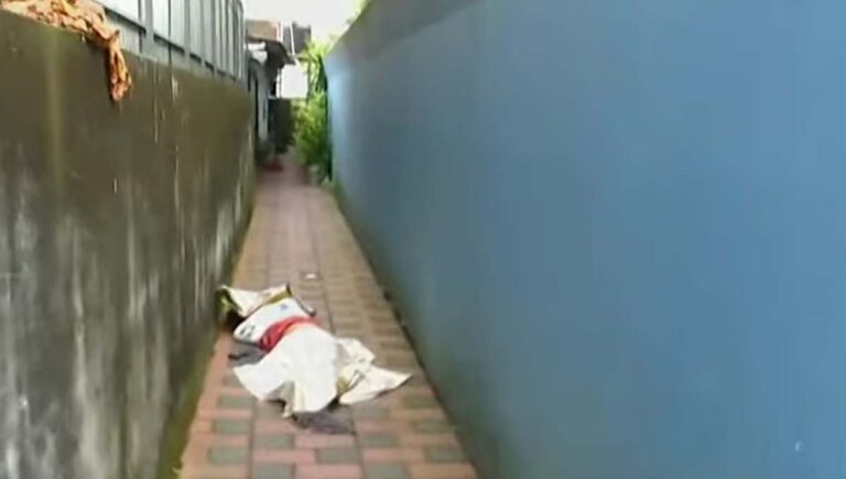 കൊച്ചിയില്‍ ചാക്കില്‍ പൊതിഞ്ഞ നിലയില്‍ സ്ത്രീയുടെ മൃതദേഹം; സ്ഥലം ഉടമ കസ്റ്റഡിയില്‍