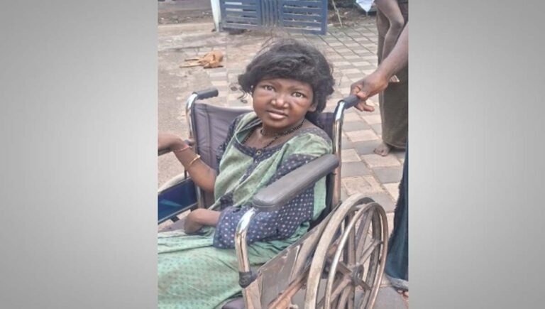 നിലമ്പൂരിൽ പനി ബാധിച്ച് ചികിത്സയിലായിരുന്ന ആദിവാസി യുവതി മരിച്ചു