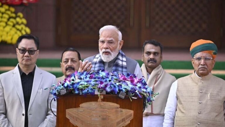 പാര്‍ലമെന്റിനെ പ്രതിപക്ഷം തോല്‍വിയുടെ നിരാശയും അമര്‍ഷവും തീര്‍ക്കാനുള്ള രാഷ്ട്രീയ നാടകങ്ങളുടെ വേദിയാകരുത്ത് : പ്രധാനമന്ത്രി