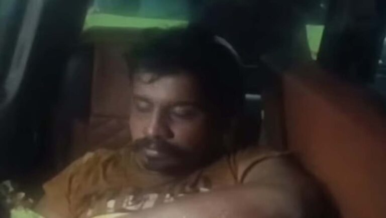 ആലപ്പുഴയിൽ അഭിഭാഷകനായ മകന്‍ അച്ഛനെ വെട്ടിക്കൊന്നു; അമ്മയുടെ നില ഗുരുതരം