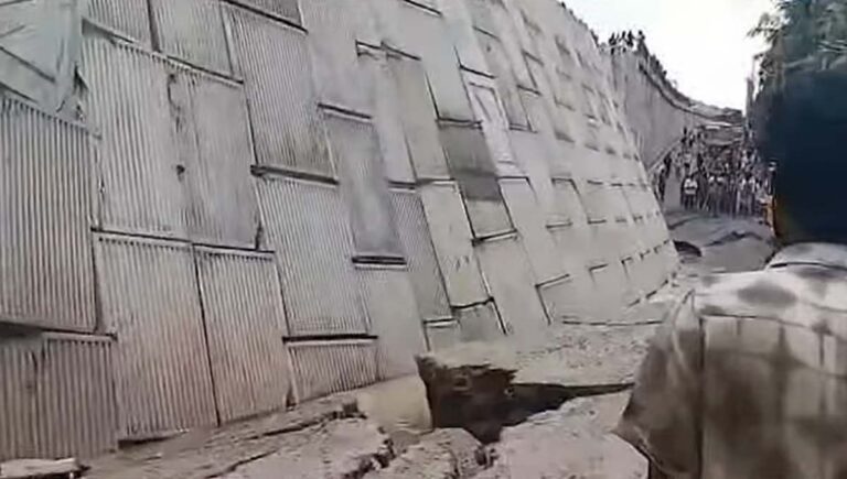 കൊട്ടിയത്ത് നിര്‍മാണത്തിലിരിക്കുന്ന ദേശീയപാത ഇടിഞ്ഞു താണു