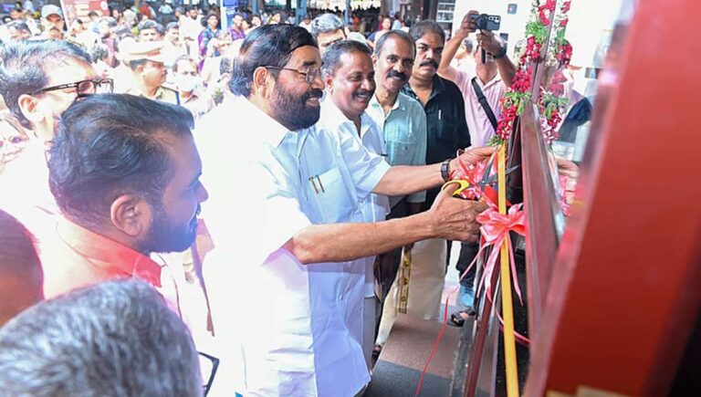 ഗുരുവായൂര്‍ ക്ഷേത്ര വികസനത്തിന് മാസ്റ്റര്‍ പ്ലാന്‍; ഫേസ് ആപ്പ് സംവിധാനം ഉടന്‍ : ദേവസ്വം മന്ത്രി