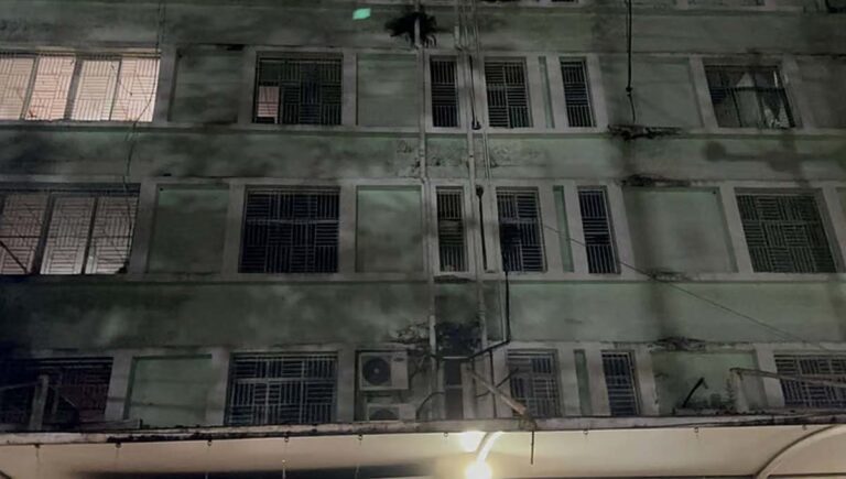 ഒഡീഷയില്‍ മെഡിക്കല്‍ കോളജ് ഐസിയുവില്‍ തീപിടിത്തം; 10 രോഗികള്‍ വെന്തുമരിച്ചു; നിരവധി പേര്‍ക്ക് പൊള്ളലേറ്റു