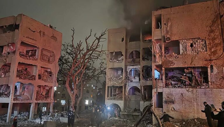 ഇസ്രയേൽ ആണവകേന്ദ്രം ലക്ഷ്യമിട്ട് ഇറാൻ മിസൈൽ ആക്രമണം; 39 പേർക്ക് പരിക്ക്