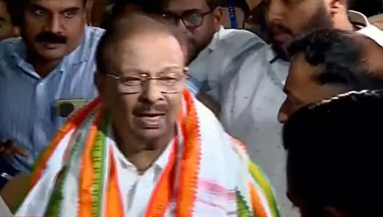 കെ സുധാകരന് കണ്ണൂർ വിമാനത്താവളത്തില്‍ സ്വീകരണമൊരുക്കി കോണ്‍ഗ്രസ് പ്രവര്‍ത്തകര്‍