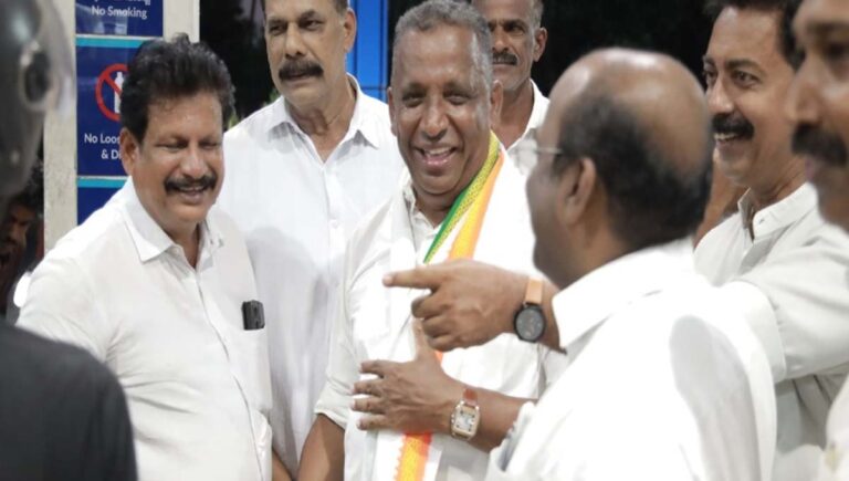 കുട്ടനാട്ടിലെ യുഡിഎഫ് സ്ഥാനാർഥി റെജി ചെറിയാൻറെ നാമനിർദേശ പത്രിക സ്വീകരിച്ചു