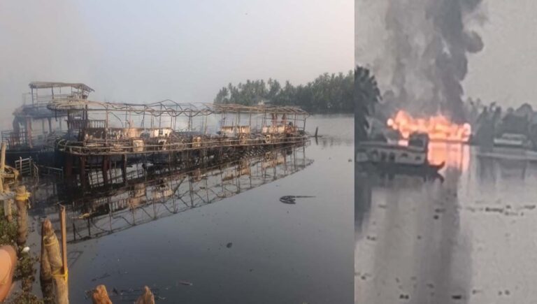ആലപ്പുഴയിൽ രണ്ട്‌ ഹൗസ്ബോട്ടുകൾക്ക് തീപിടിച്ചു