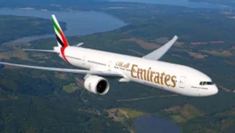 ഡ്രോണ്‍ ആക്രമണത്തെ തുടര്‍ന്ന് ദുബൈ വിമാനത്താവളം അടച്ചു; കൊച്ചി- ദുബൈ എമിറേറ്റ്‌സ് വിമാനം കൊച്ചിയിലേക്ക് മടങ്ങി