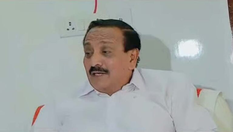 മുഖ്യമന്ത്രി ചര്‍ച്ചാവിവാദം : കോണ്‍ഗ്രസ് നേതാക്കള്‍ക്കെതിരെ രൂക്ഷവിമര്‍ശനവുമായി എംകെ രാഘവന്‍ എംപി