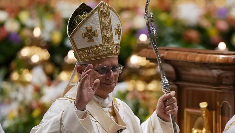 ‘വിദ്വേഷത്തെയും വെറുപ്പിനെയും പുറത്താക്കണം; ലോകമെങ്ങും സമാധാനം പുലരട്ടെ’ : മാർപാപ്പ