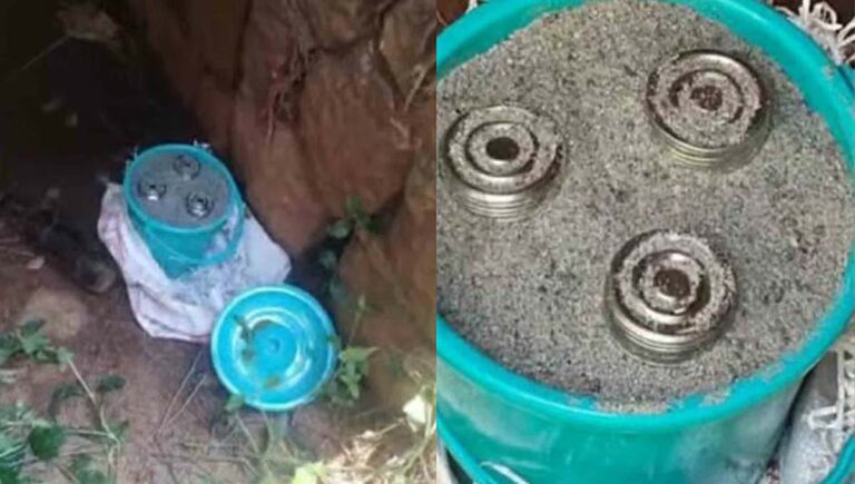 കോഴിക്കോട് ചാലിയംകടവില്‍ സ്റ്റീല്‍ ബോംബുകള്‍ കണ്ടെത്തി