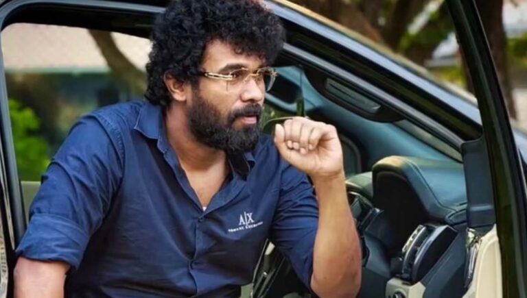 വി​വാ​ഹ വാ​ഗ്ദാ​നം ന​ൽ​കി പീ​ഡനം; സി​നി​മ സ​ഹ​സം​വി​ധാ​യ​ക​ൻ ജോ​ജോ​മോനെ​തി​രെ​ കേ​സെ​ടു​ത്തു
