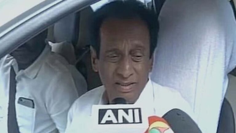 അണ്ണാ ഡിഎംകെക്ക് കനത്ത പ്രഹരം; മുൻ മന്ത്രി എസ് സെമ്മലൈ പാർട്ടിയിൽ നിന്ന് രാജിവെച്ചു