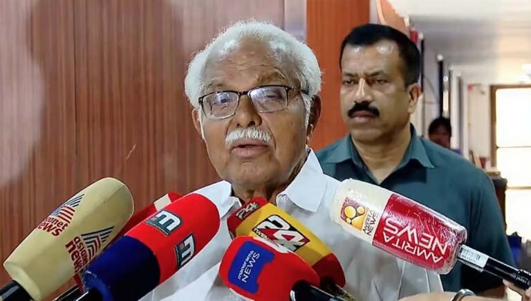മുഖ്യമന്ത്രി സ്ഥാനത്തിനായി കോണ്‍ഗ്രസില്‍ മത്സരമാണെന്ന് പറയുന്നത് മാധ്യമസൃഷ്ടി : പി ജെ കുര്യന്‍
