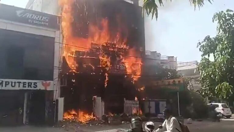ലഖ്നൗ കോച്ചിങ് സെന്ററിൽ തീപിടിത്തം; 14 മരണം