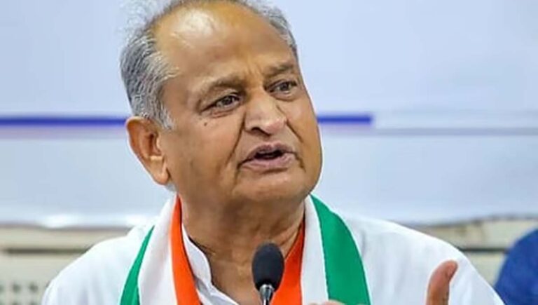 ആര്‍എസ്എസിനെ വളര്‍ത്തിയത് കോണ്‍ഗ്രസ് : ഗെഹ്ലോട്ട്