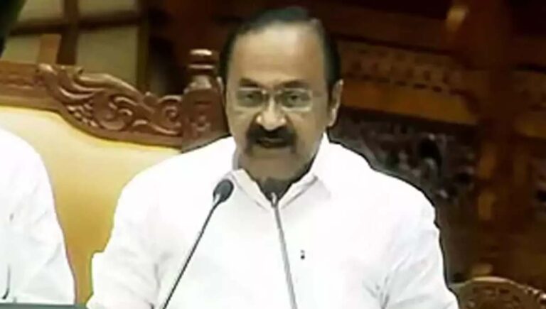 ബജറ്റിലും ധവളപത്രത്തിലും ഇല്ലാ കഥകളാണ് പ്രചരിപ്പിക്കുന്നത്; ബജറ്റ് ചർച്ചയുടെ മറുപടിയിൽ മുഖ്യമന്ത്രി